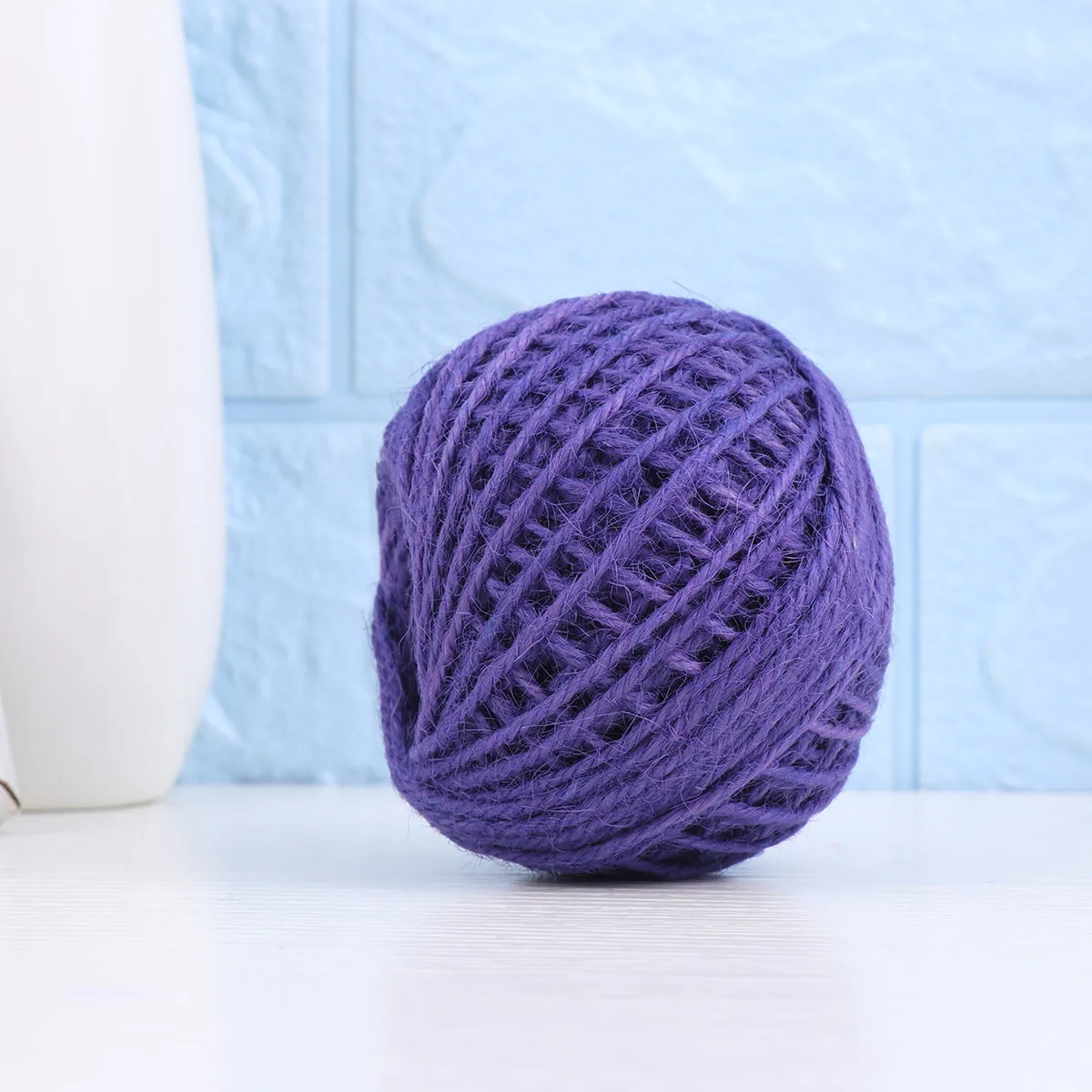 

1 рулон натурального волокнистого шпагата 2 мм x 50 м для рукоделия, скрапбукинга, подарочных бирок, декоративный шпагат для творчества и дома