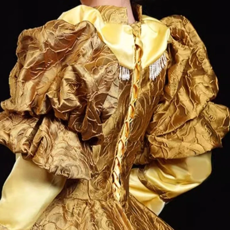 겨울 중세 유럽 귀족 클래식 드레스 노란색 코트 스타일 드라마 Catwalk 메이크업 파티 의상 Vestidos De Flamenca