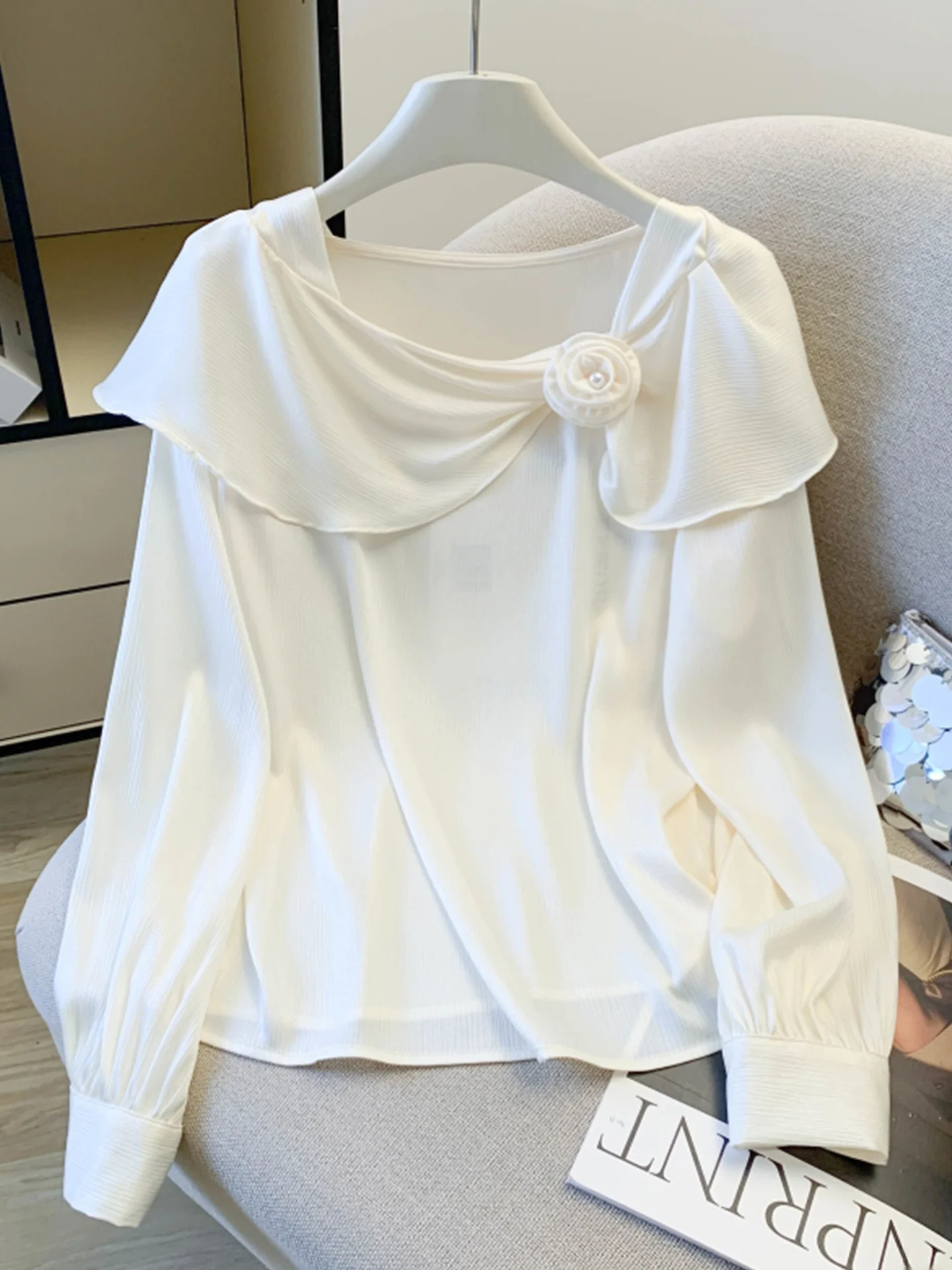 

Emily Clud Premium Satin Long Sve Women's irt Floral 3D Embelliment Chiffon Top Casual Loose Fit Spring Autumn