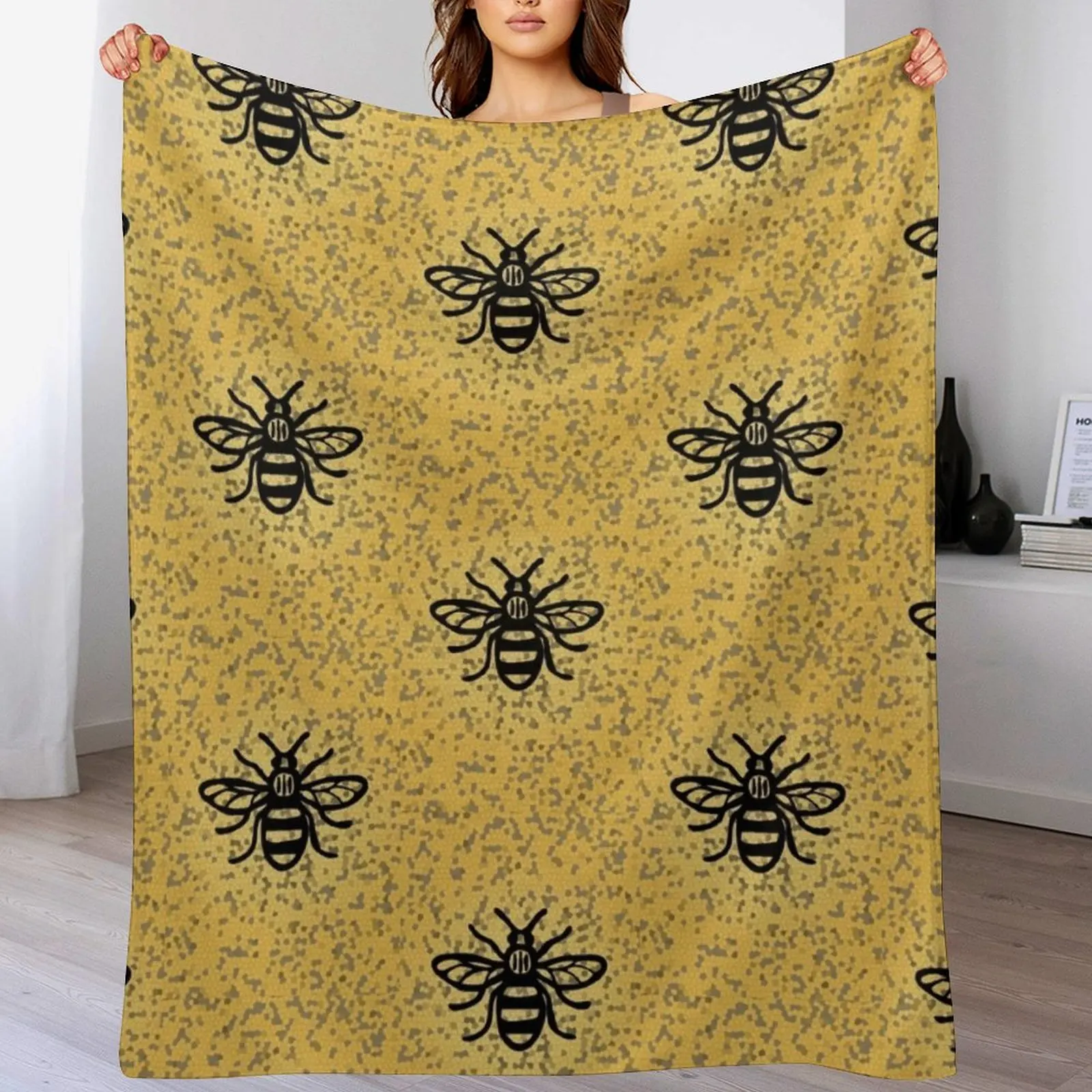 

Manchester Bee Print Throw Blanket Luxury Thicken blankets and throws Baby Luxury Designer Blankets