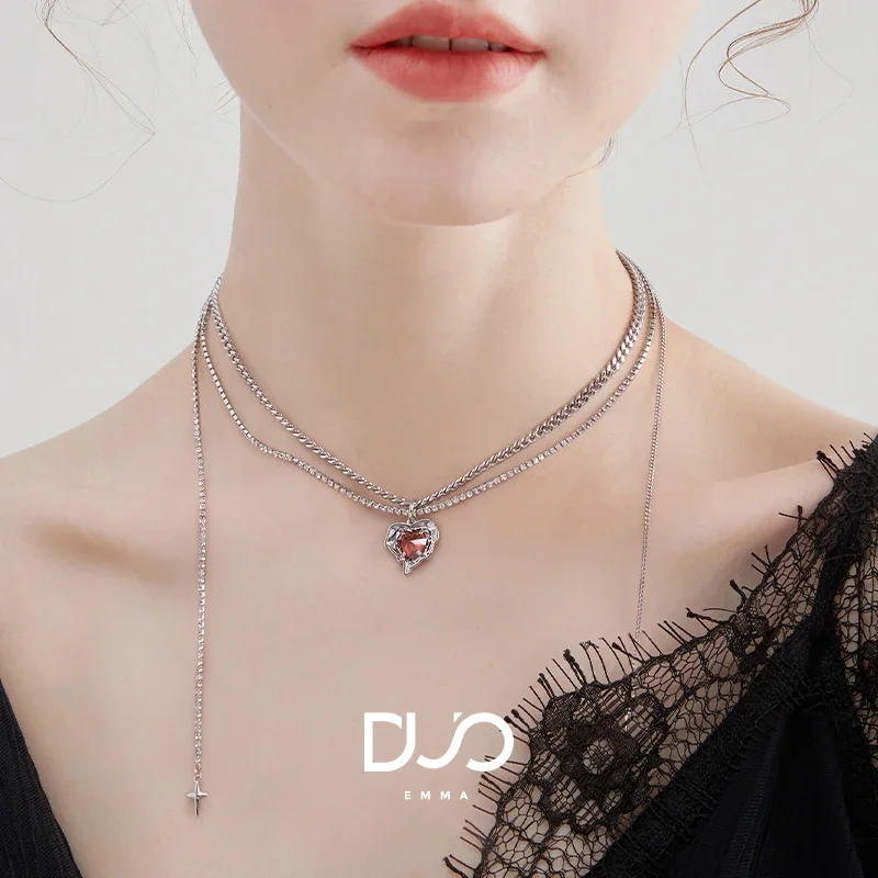 Love Necklace For Women Bone Chain 2024 Sweater Chain Fashion Ladies Exquisite For Women Jewelry Gift