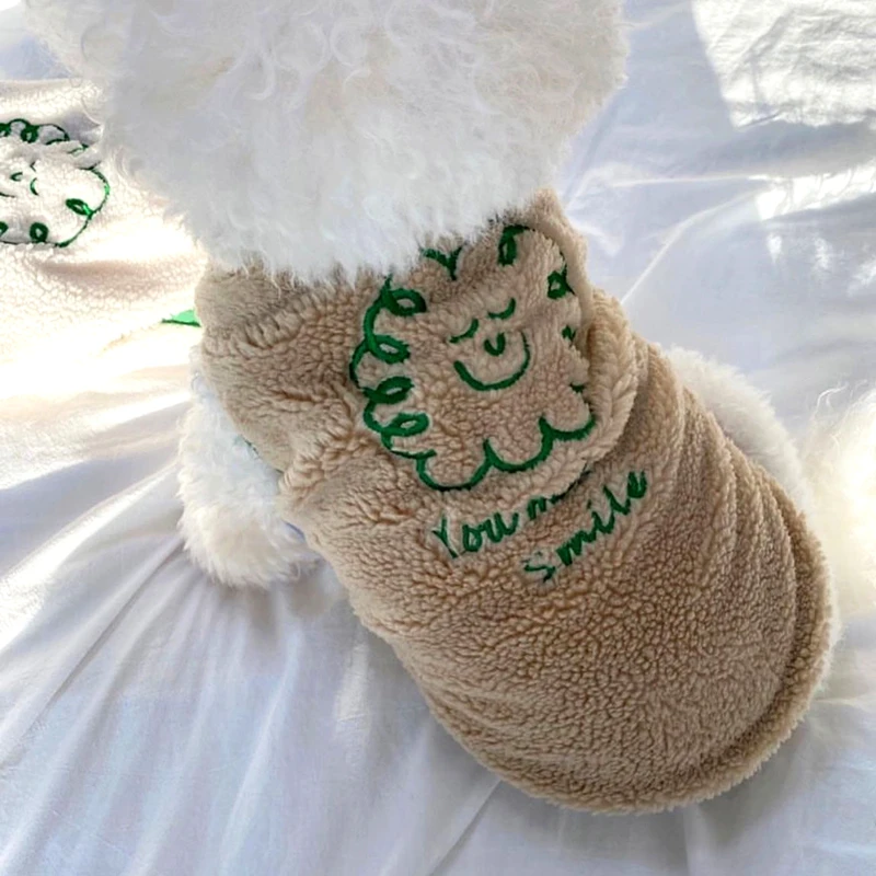 White Smiling Dog Clothes Autumn and Winter Clothes Warm Pet Vest Puppy Open Shirt Fashion Cotton Clothes Soft Pet Clothes