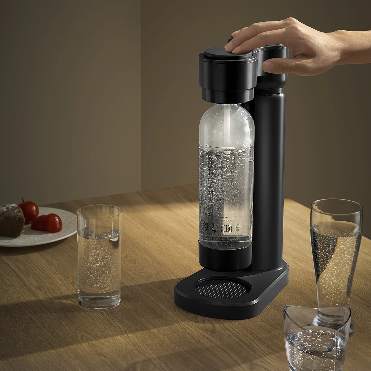 

Новое поступление KT-160 DIY CO2 газированная вода диспенсер для холодной и газированной воды с мощностью газа для наружного использования пластиковый корпус