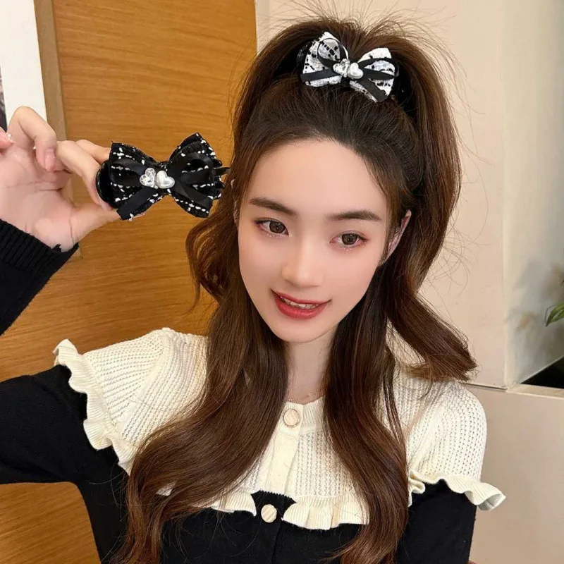 

Small fragrance Bow Hair Clip for women elegant Ball Head Shark Clip Fashion Girl Back of The Head Hair Claw