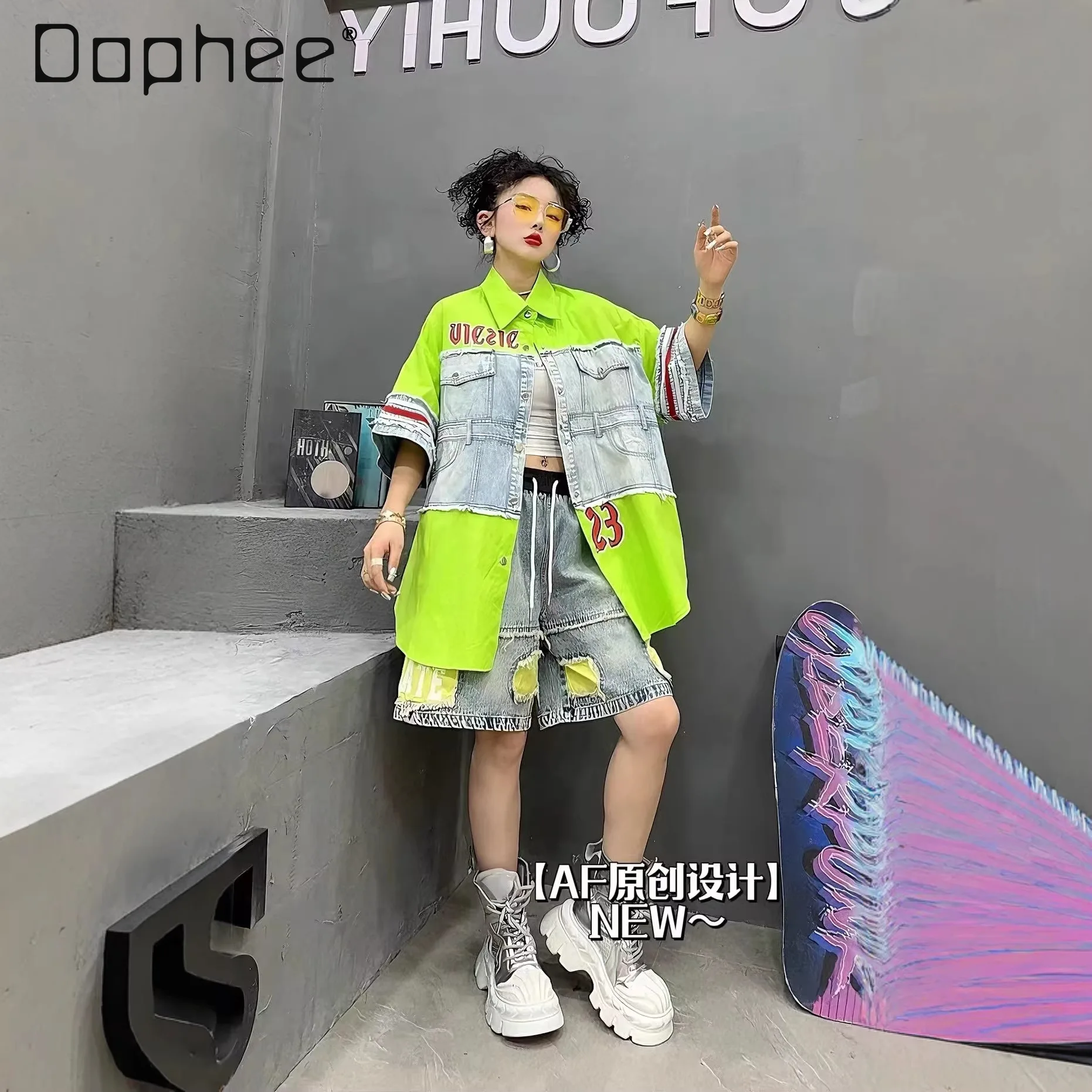 

Candy Color Block Denim Oversized Shirt Distressed Top European Shirt Women's 2026 Spring Summer New Splicing Washed Denim Top