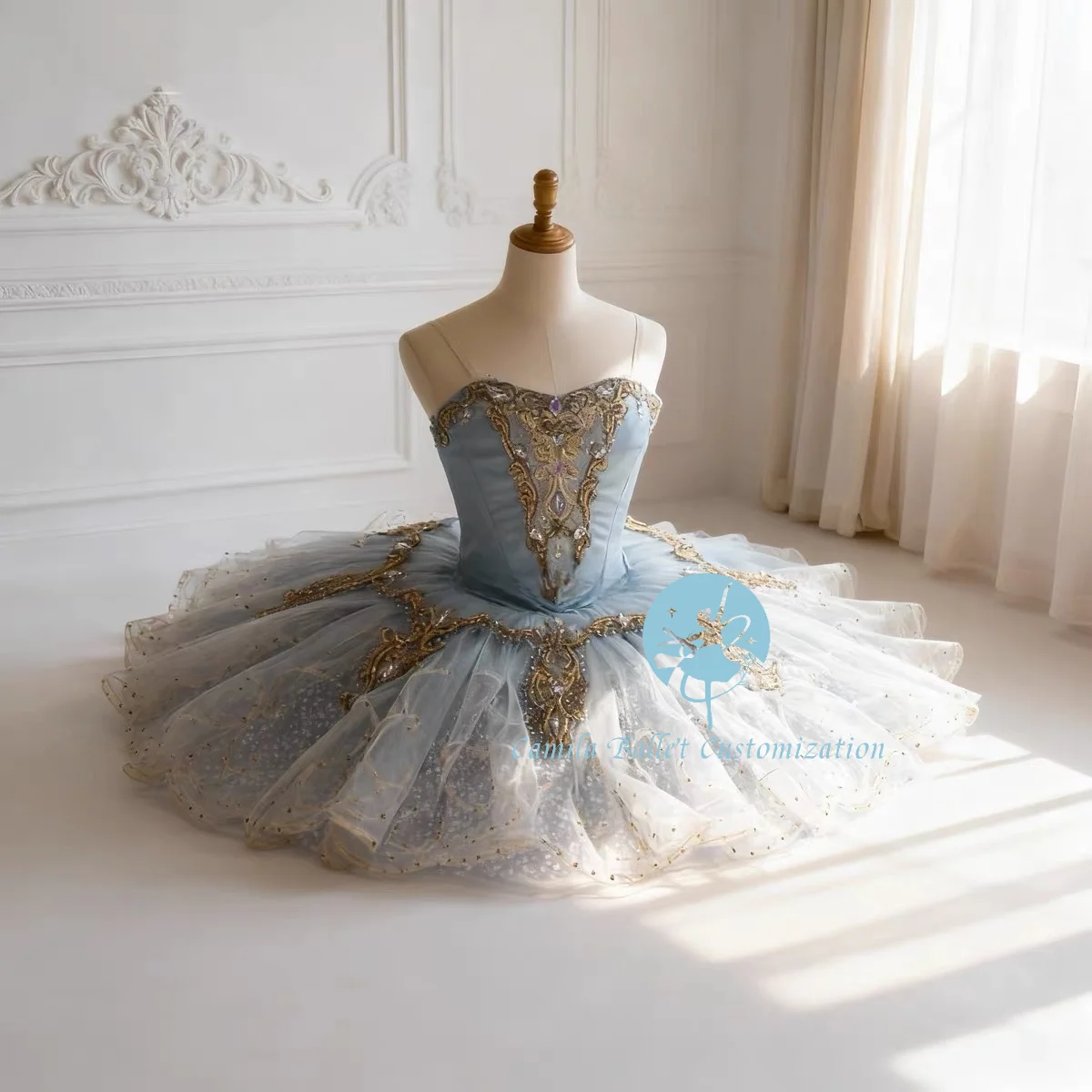 

Элитный индивидуальный пошив юбки-туту для выступлений по балету (вариации Раймонда, Пакита) для взрослых и детей