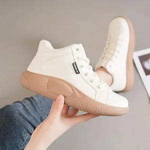 أحذية نسائية 35-43 أحذية كاجوال بيضاء سميكة للطلاب أحذية قصيرة جلدية ناعمة ملابس صيفية أعلى 6 مبيعات للأحذية المحاصيل - رقم 6