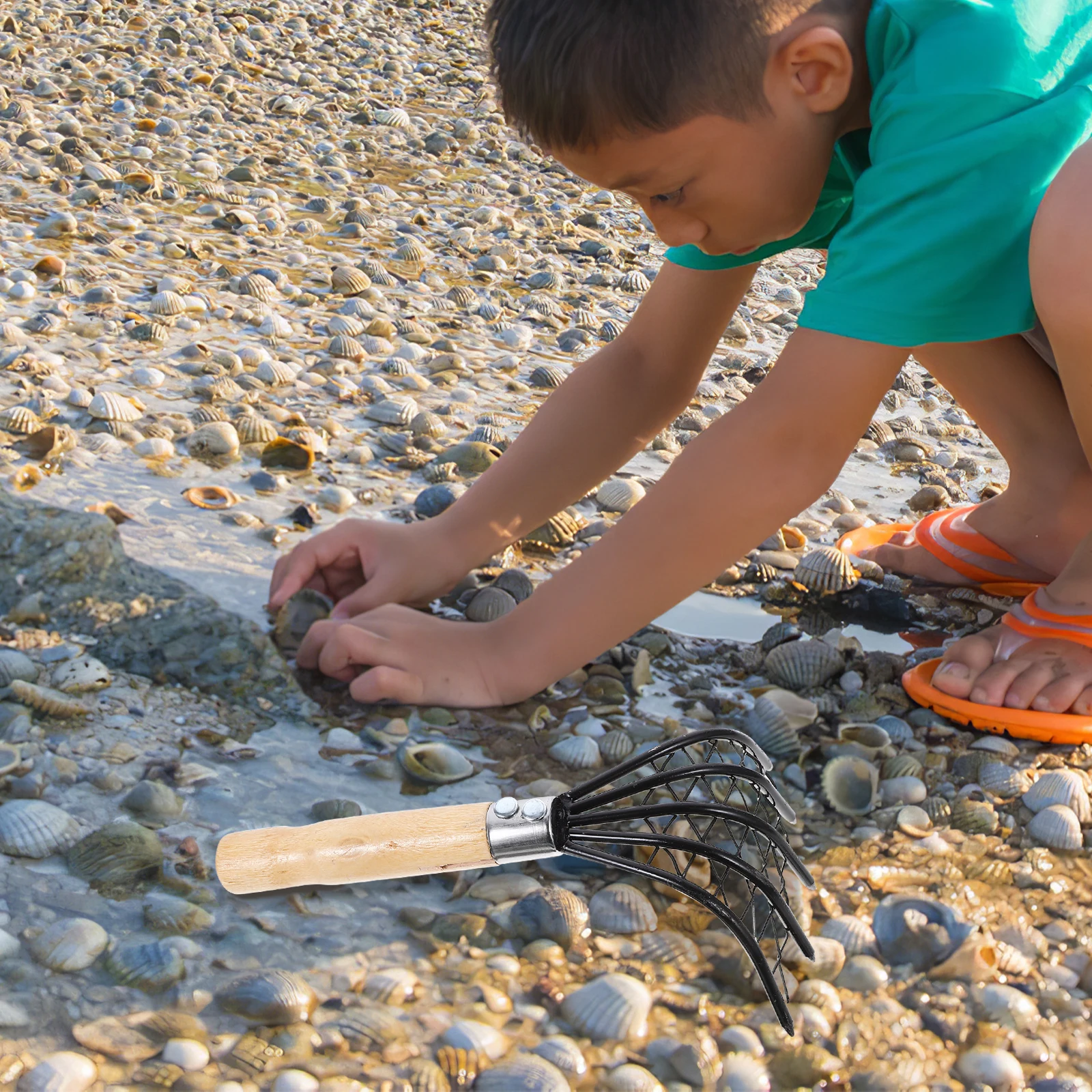 1Pcs Stainless Steel Clam Rake Black Wooden Handle Ergonomic Comfortable Net Bag Rust Proof Seafood Digging Rake