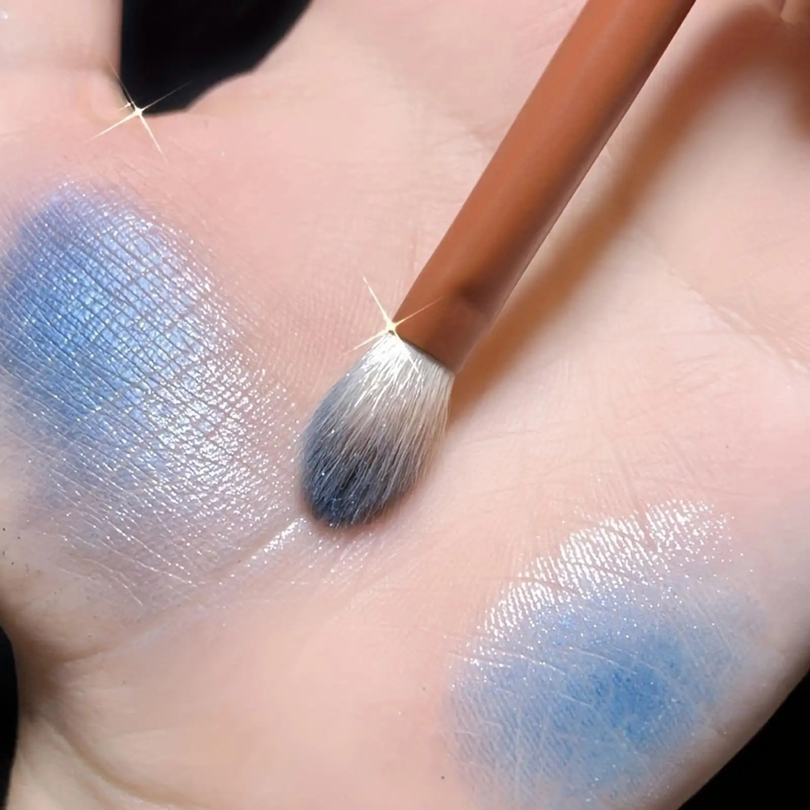Paleta de sombras azuis, 9 cores, à prova d'água, suor, azul, fosco, pérola, glitter, acabamento, performance, palco, maquiagem, festival de música