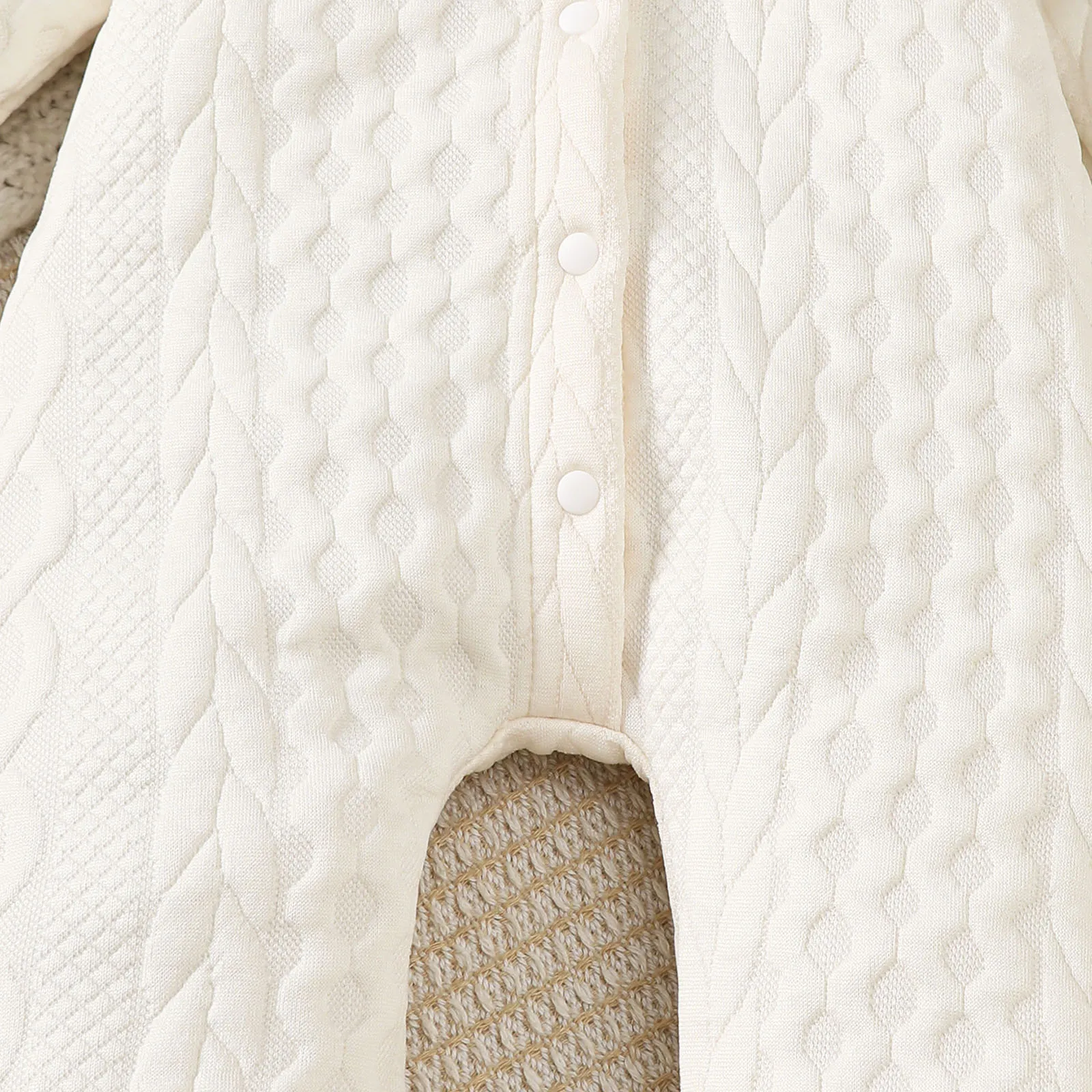 Neugeborenen-Baby-Jungen-Kapuzen-Body, einfarbiger, gedrehter Jumpsuit, geeignet für Jungen von 0-18 Monaten, Frühlings- und Herbst-Krabbelkleidung – Detail 5