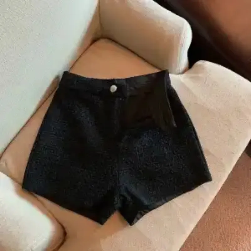 Woolen Shorts Women's Autumn and Winter New Niche Versatile Fashion High Waisted Loose Draping Casual Shorts