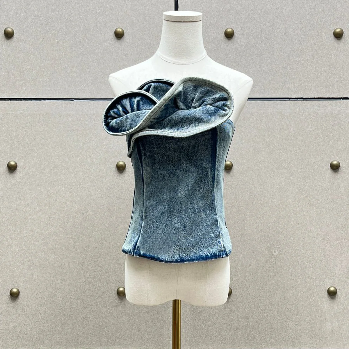 High Quality Women Off Shoulder Denim Tube Top 3D Big Fold Decor Slim Fitted Back Zipper Casual Party Tops