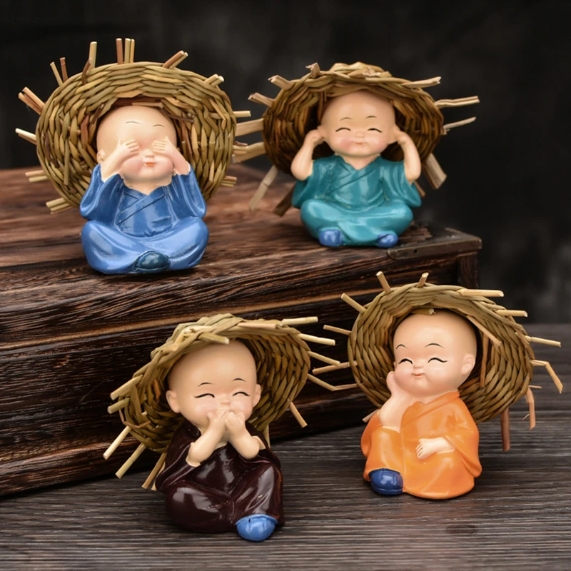 Creative Kung Fu Dolls Table Car Ornaments 4Pcs/lot Resin Crafts Gift Lovely Little Monk Sculptures Cute Monks Buddha Statues