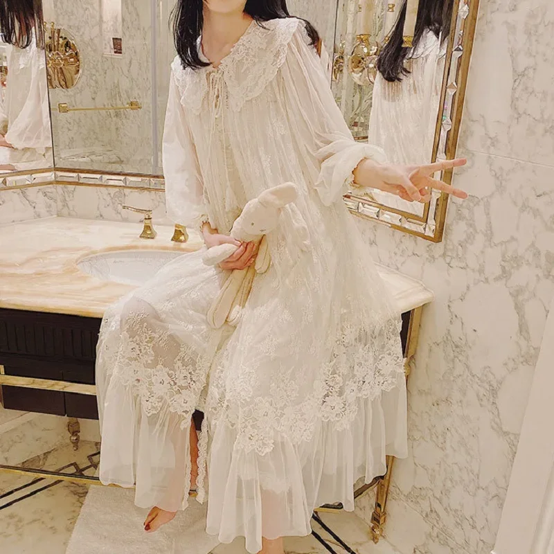 Vintage Luxury White Lace 2-Pics Women\'s Robe Sets Royal Roupas De Dormir Femininas Holiday Film Heroine Princess Sleepwear