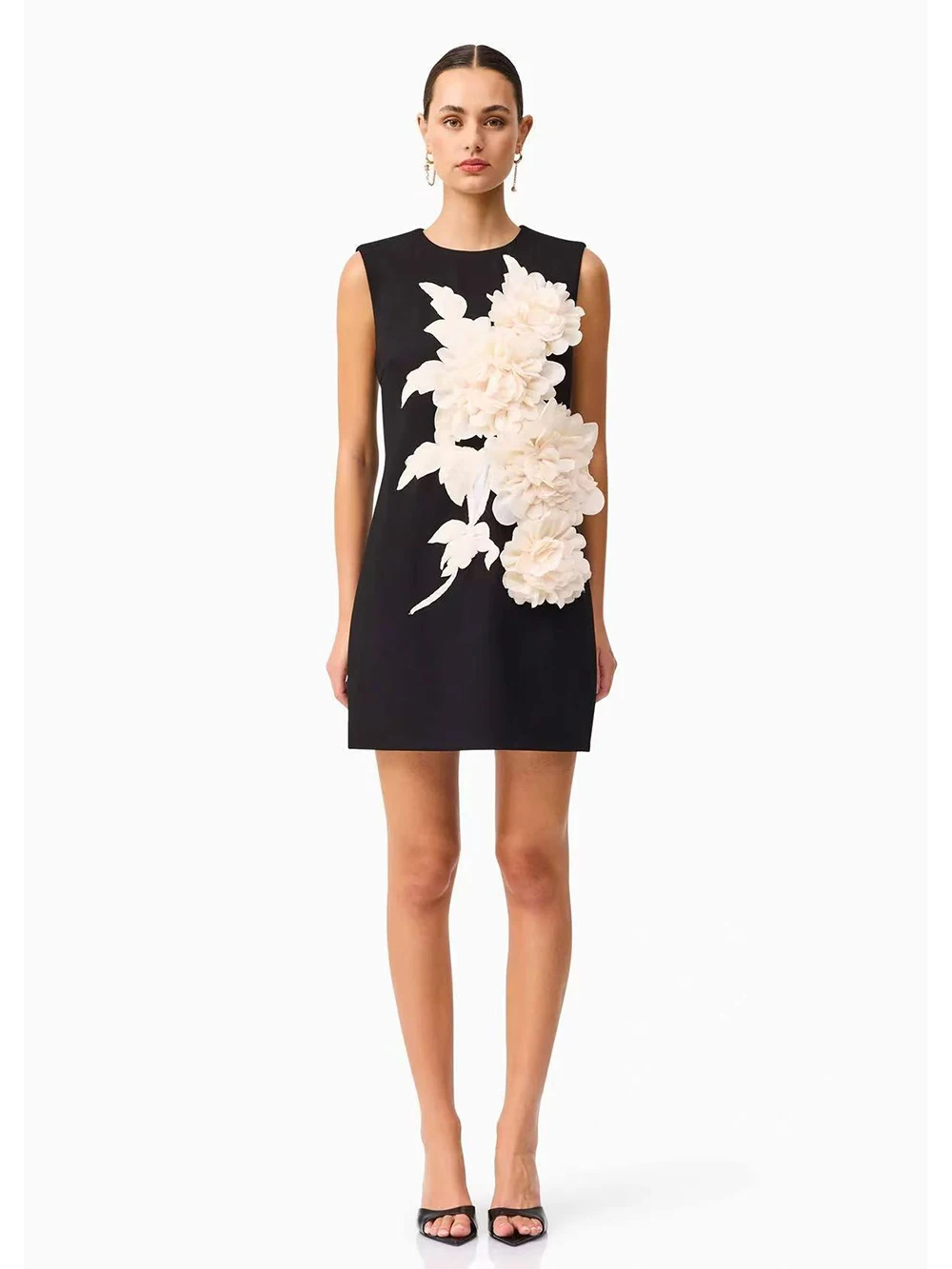 

Ретро-модное платье с объемными декоративными цветами, новинка 2026 года, приталенное, с круглым вырезом, средней длины