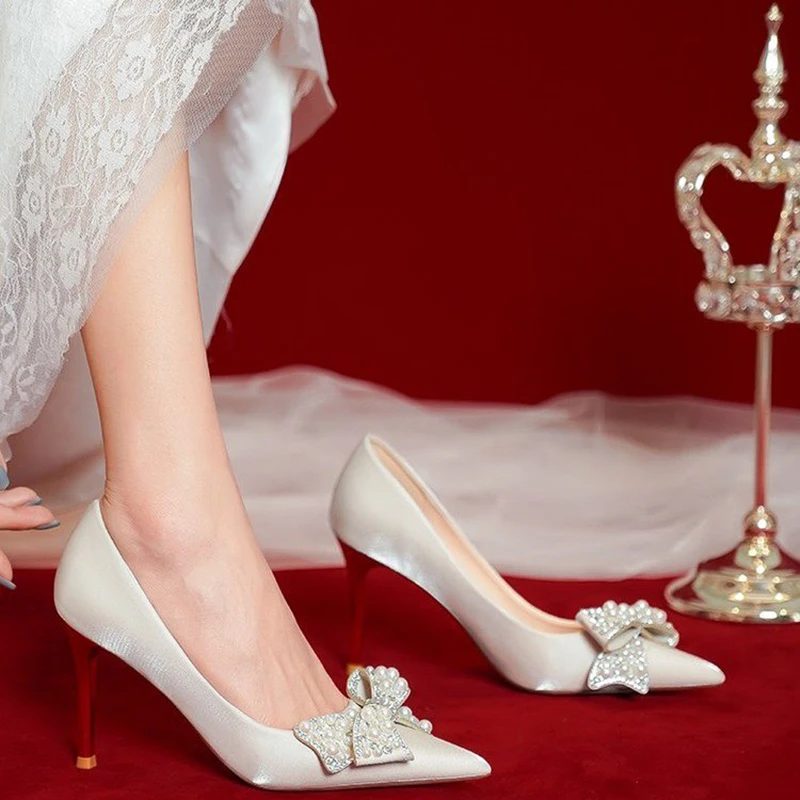 Luxury Pearl Bowknot Wedding Bridal Shoes for Women 2023 Sexy Pointed Toe Stiletto Heel Pumps Woman Beige Satin High Heels Shoes