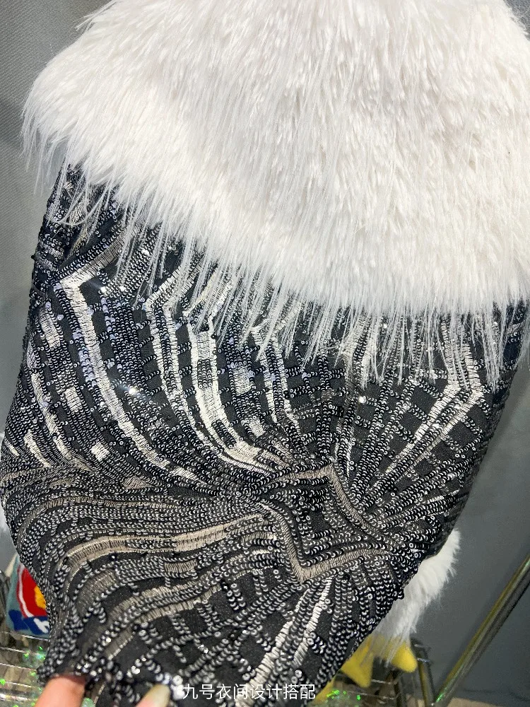 2025 Winter New European Style Faux Fur Coat Lady Fashionable Korean Version Heavy Sequin Loose Short Coat for Women