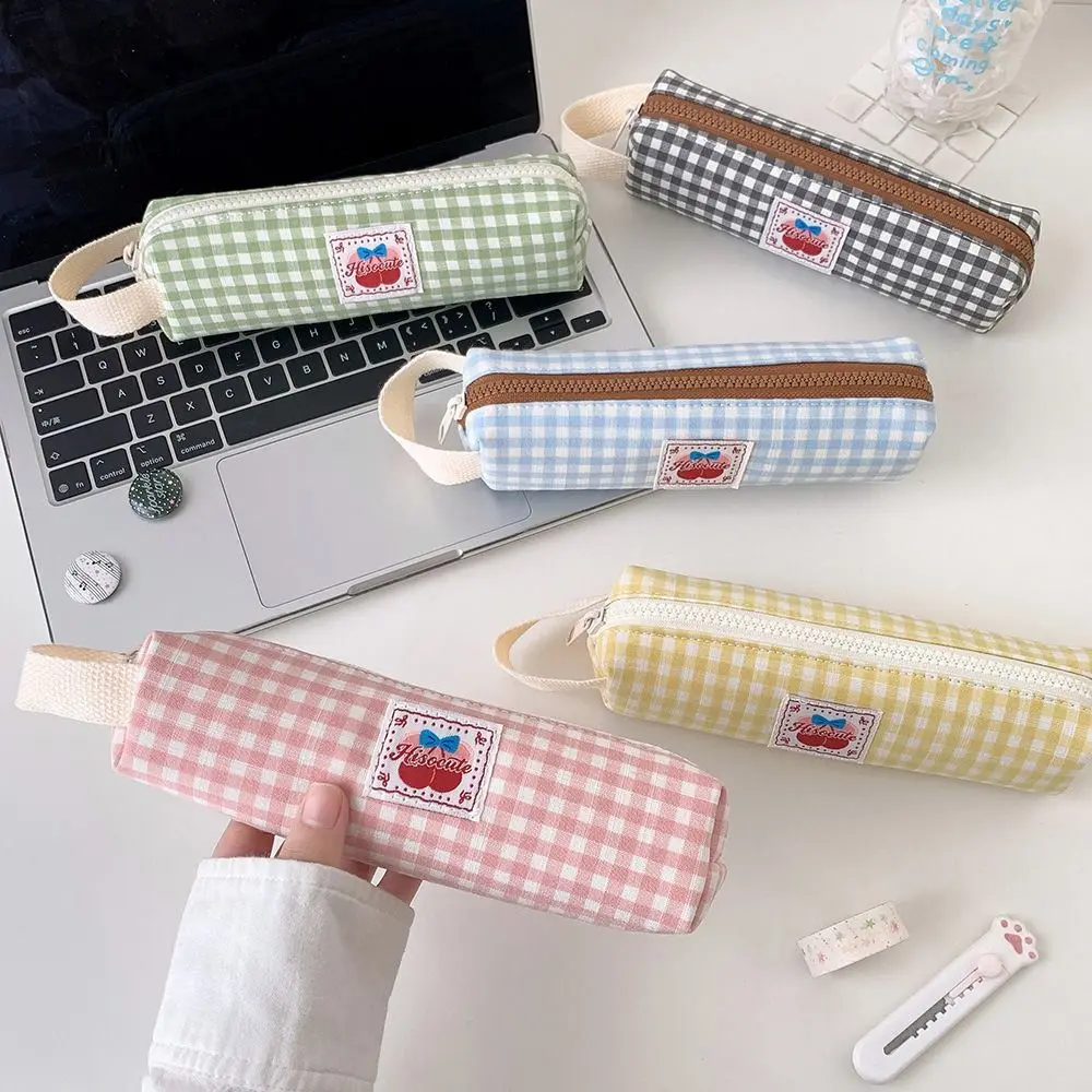 New Large Capacity Plaid Pencil Case Wrist Strap Wide Opening Pencil Bag Portable Zipper Pencil Case Student Stationery