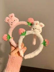 Plush Cartoon Headband Lovely Korean Style Hairbands Strawberry Bear Hair Hoop Hair Accessories Headpiece Cute Hair Hoop Daily