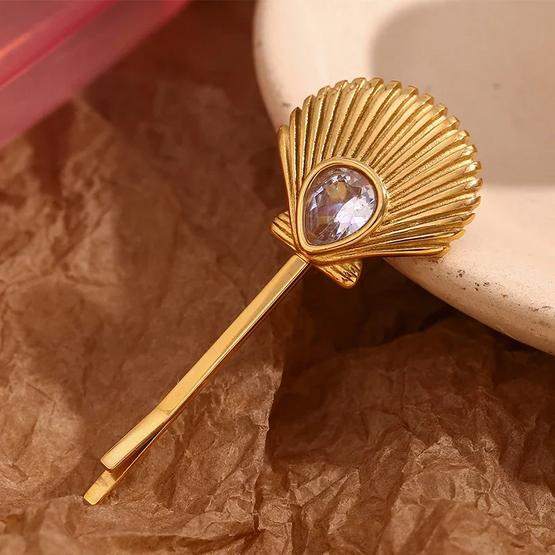 

PRISCA | 18k Gold Stainless Steel Hair Clips for Women. Zircon Scallop Hairpin. High Quality Charms. New