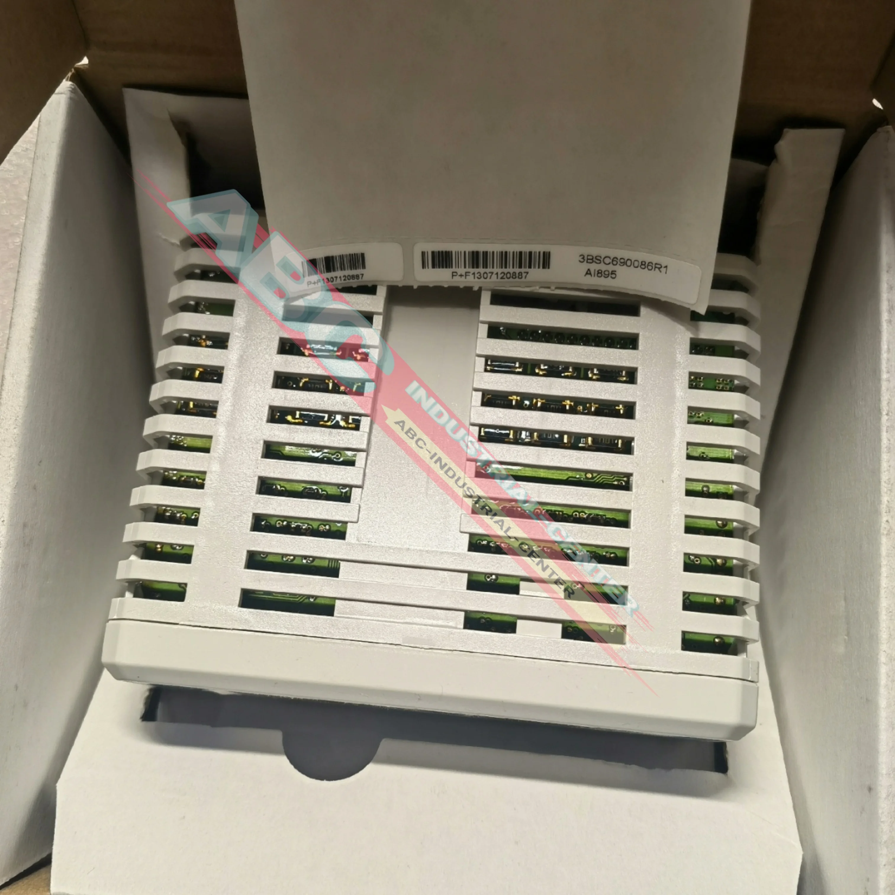 

PLC AO801 3BSE020514R1 module AO810 3BSE008522R1 100%NEW