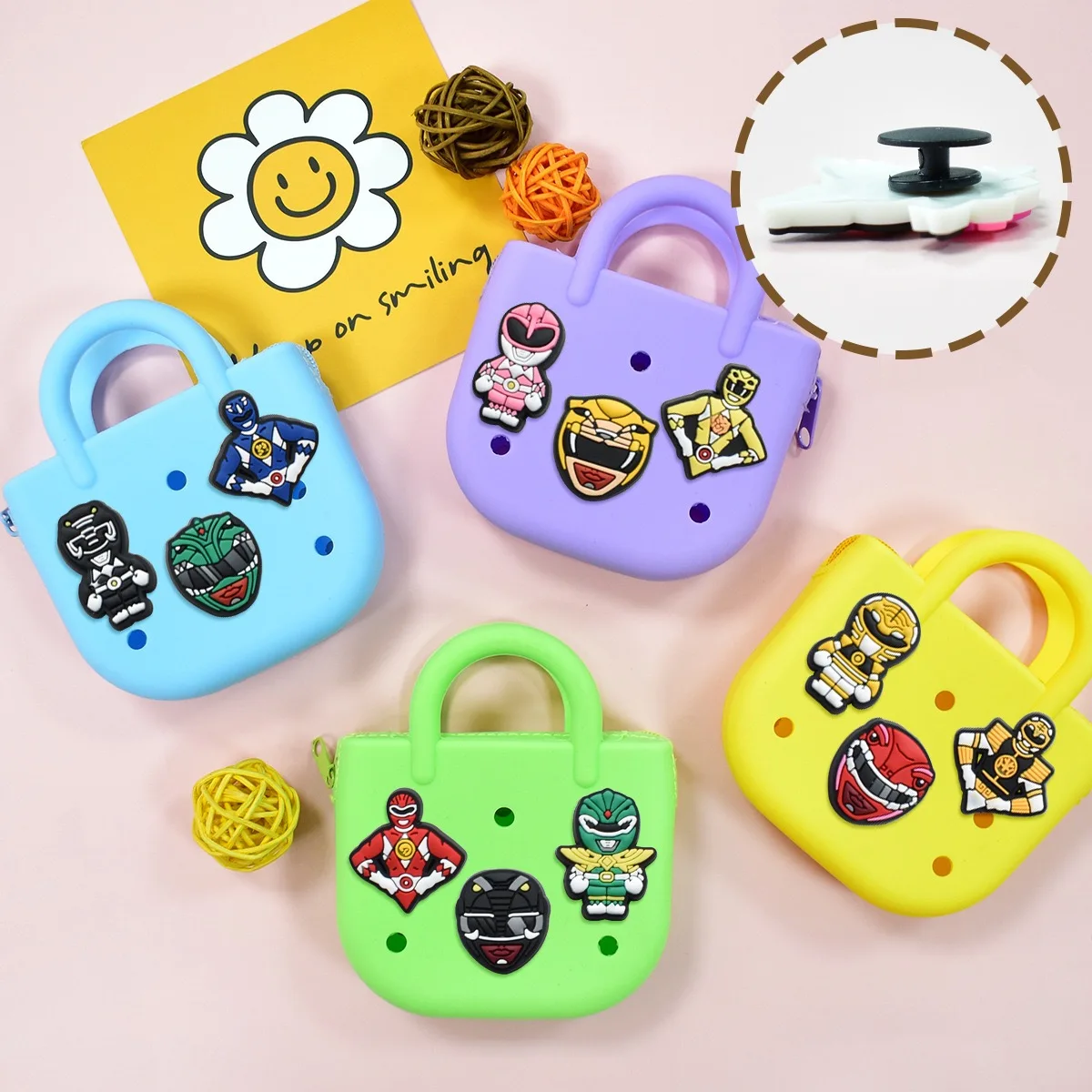 7-24 Stück Coole Krieger-Helm-Schuh-Charms, Cartoon-Schuh-Dekorationszubehör, klassische Clog-Sandalen-Armband-Schnallen, Freunde-Geschenke – Detail 5