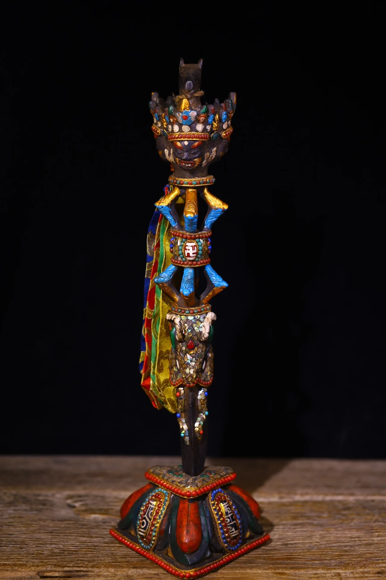 

16"Tibetan Temple Collection Old Bronze Painted Mosaic Gem gZi Beads Shell Skull Hayagriva Head Vajra Phurpa Amulet Worship Hall