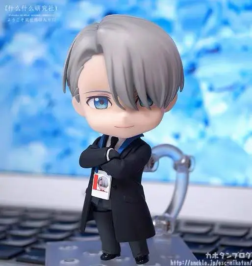 100% Original: YURI!!! ICE Victor Nikiforov # 865 Figma PVC Action Character Animation Character Model Toy Character Doll Gift