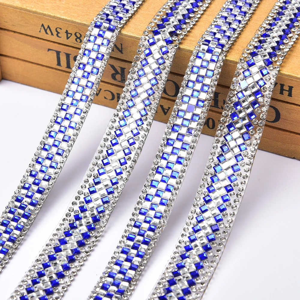 

5 метров сине-белой квадратной ленты из стеклянных страз с алмазной отделкой, 3 ряда, блестящая тесьма для рукоделия и декора мебели