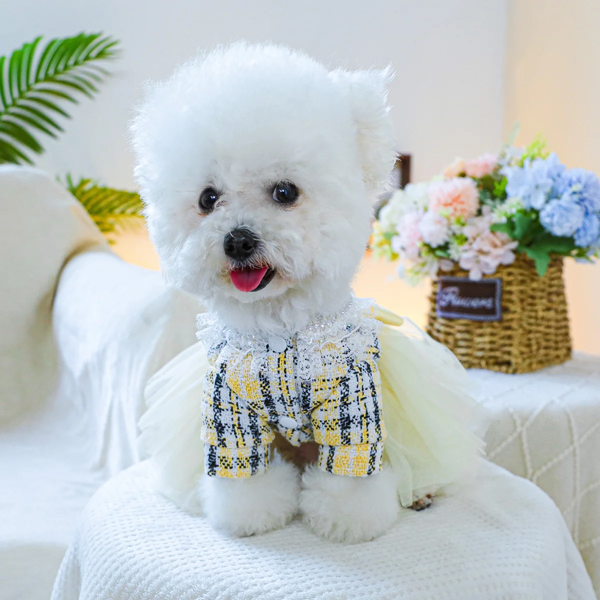 1PC pet clothing dog spring and autumn yellow charm princess wedding dress princess skirt suitable for small and medium dogs