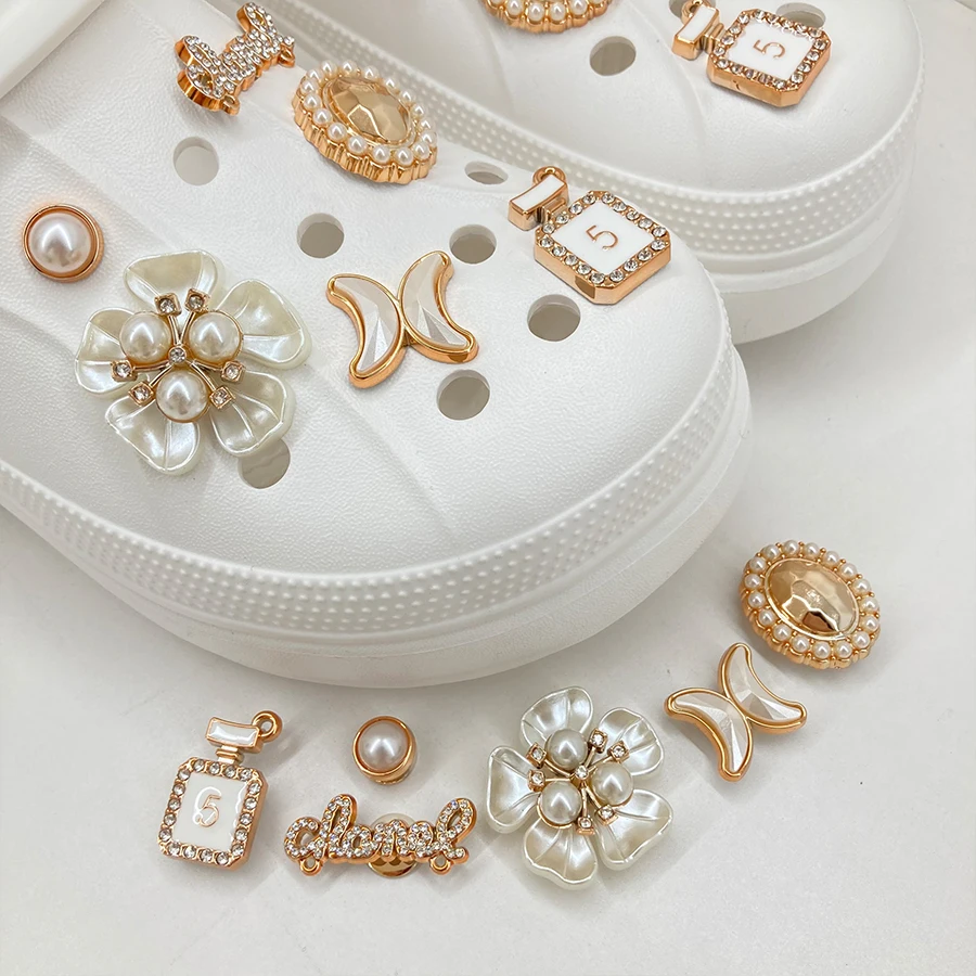 12pcs Gloden Shoe Charms 3D Flower Perfume Faux Pearl Shoe Buckle Decoration Suitable For Crocs Kids Party Gift image 6
