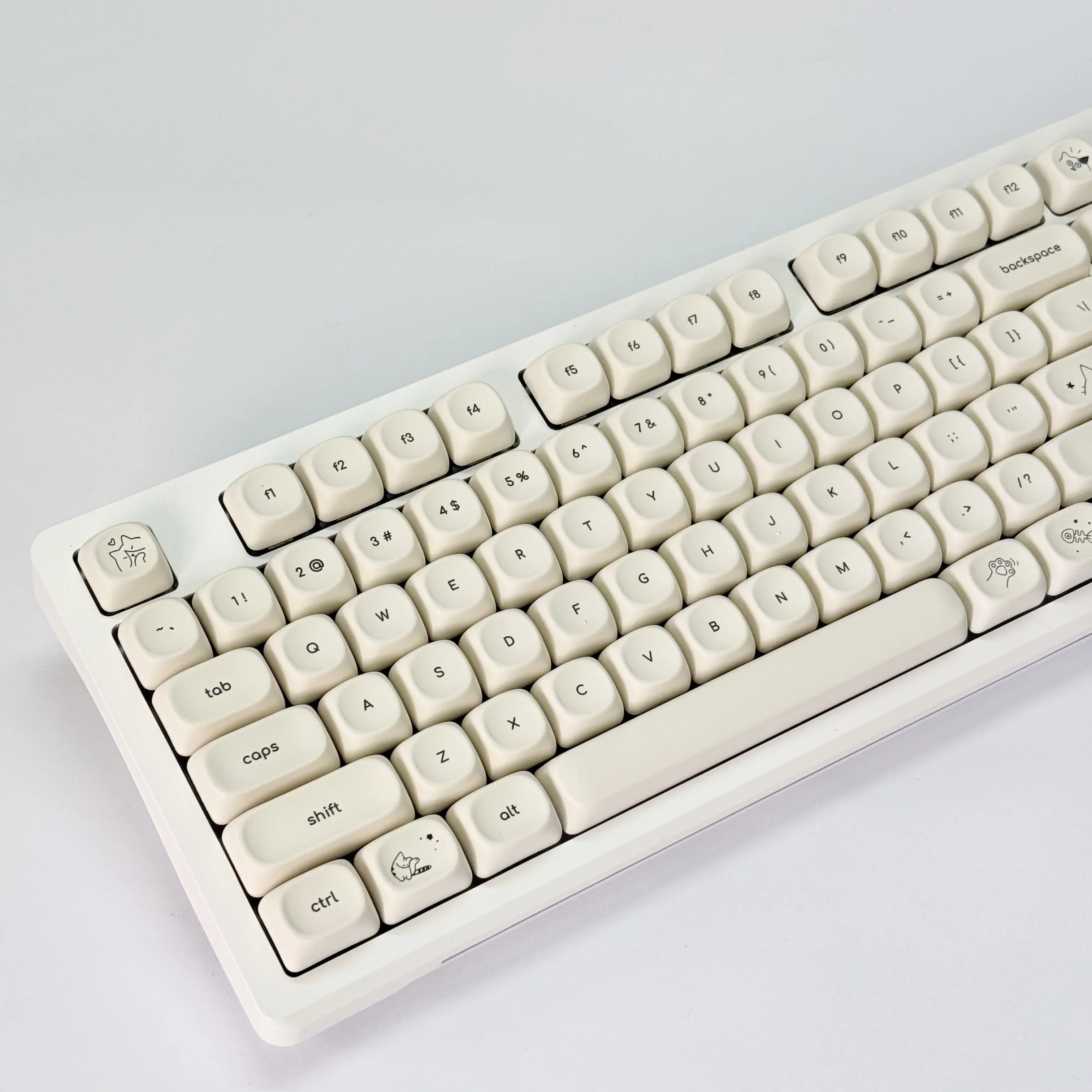 Milky Cat Hangul Keycap Moa Profile Minimalist Korean Cute Keycaps with Numpad for 60% 65% 75% TKL 96% 100% Mechanical Keyboard