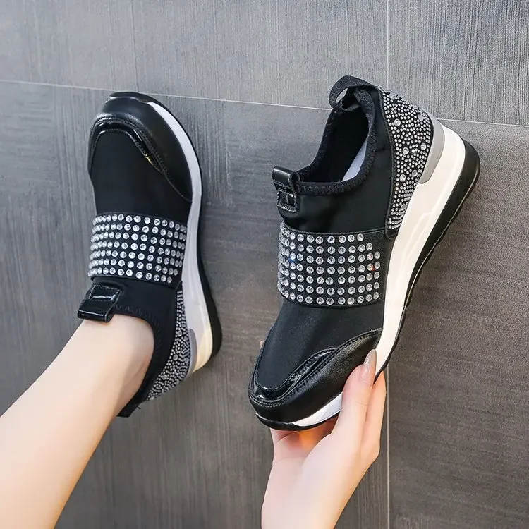 2024 New Fashion Spring and Autumn Women Round Head New Simple Women\'s Shoes A Slip-on with Drill Light and Comfortable