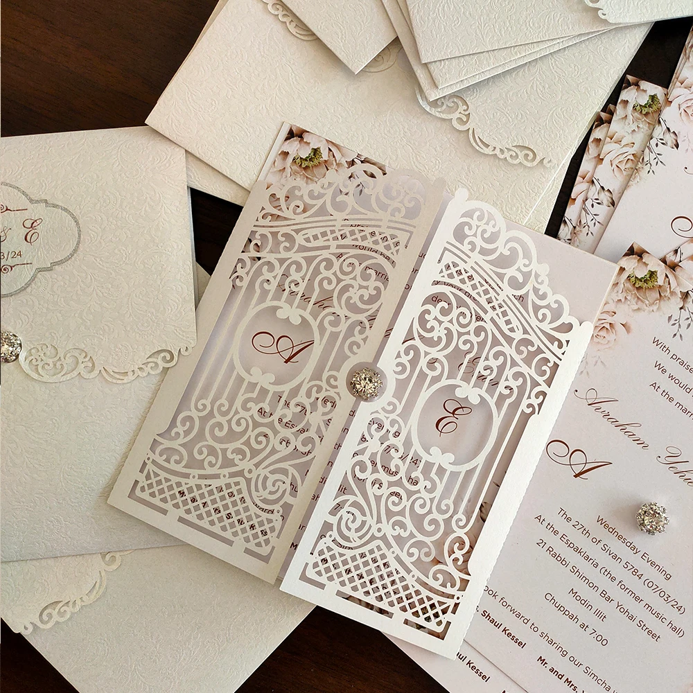 High-end customized wedding invitation cards with White Textured Envelope with Diamond Buttons