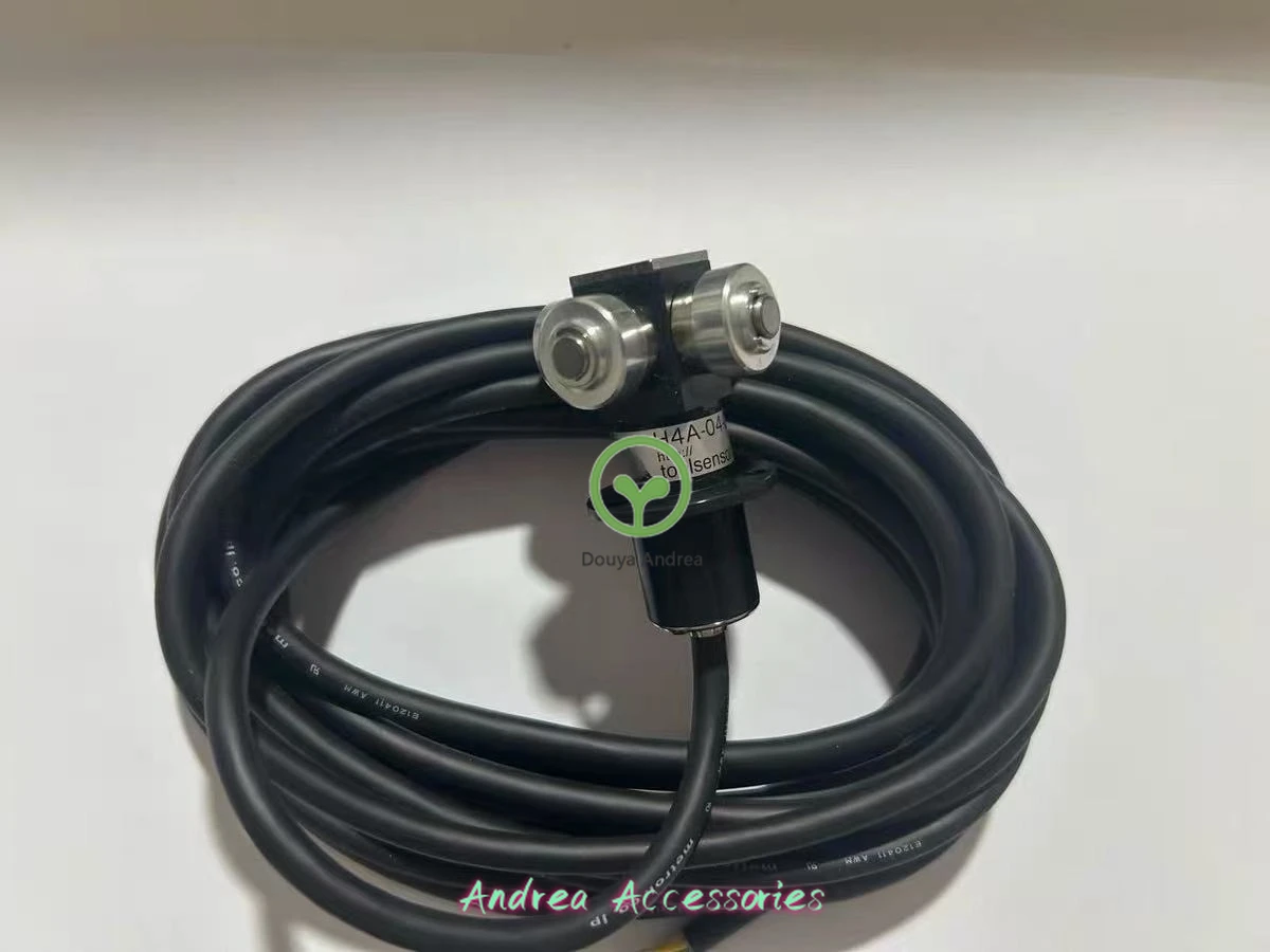 

Alternative Model Four Directions High-Precision Switch D5F-2B34C-Y