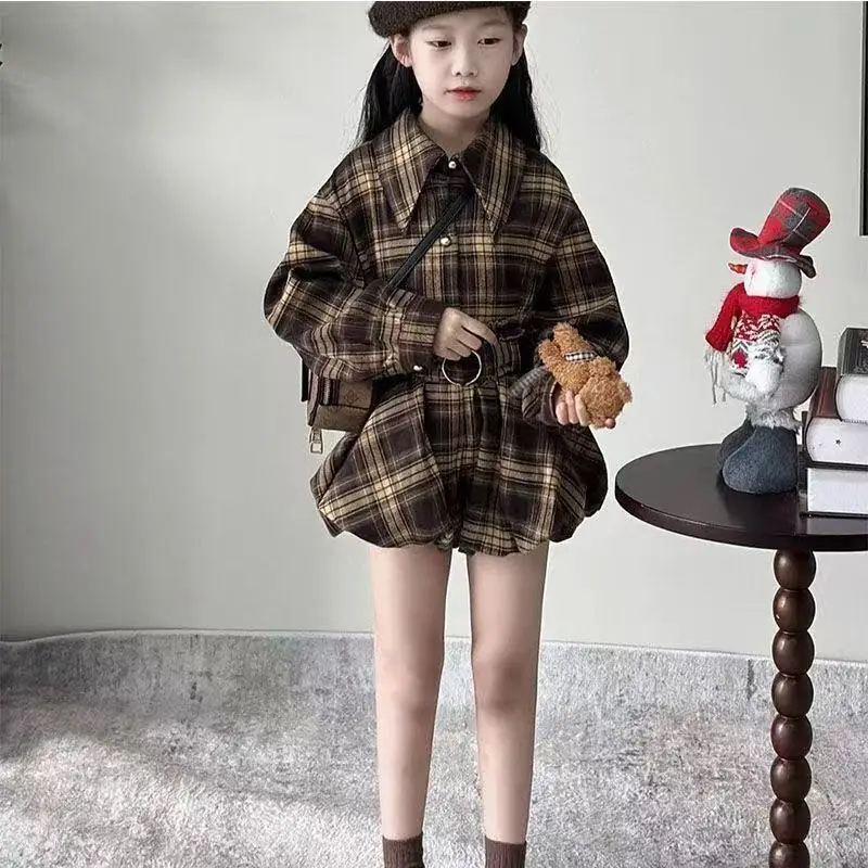 

Girls Set Spring and Autumn 2026 New Collection Children's Retro Plaid Collar Long Sleeve Shirt+Flower Bud Shorts Two-piece Set