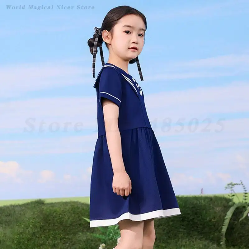 Uniforme scolastica per la scuola materna Abbigliamento per la scuola primaria per bambini Camicia a maniche corte Pantaloncini Abito blu navy Tuta per ragazzi e ragazze