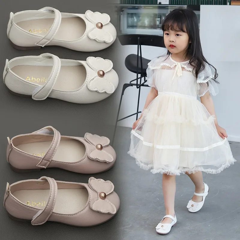 

Hot Selling Girls Shoe 2025 Winter New Style Girls Soft Soled Loafers Fashiona Child Princess Bean Shoes Girl Performance Shoe