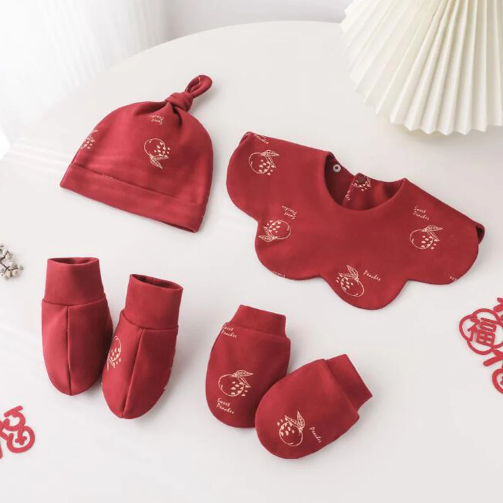 

Newborn Accessories Set Baby Bibs Baby Hat Baby Mittens Baby Socks 4 Pieces 0-3 Month Baby's Sets
