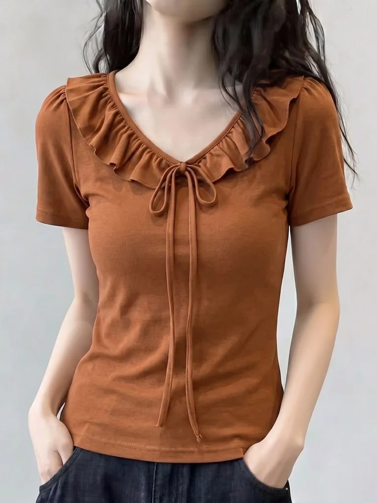Slimming Short Sleeve V-Neck T-Shirt Women's Fashionable Large Size Bell  Korean Style Commute Wind Summer New Arrival