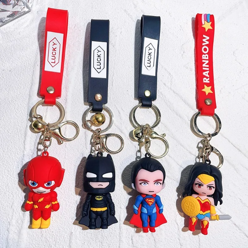 2024 New Superhero Keychain Superman Batman Wonder Woman Flash Key Chain Ring Car Pendant Women's Bag Pendant