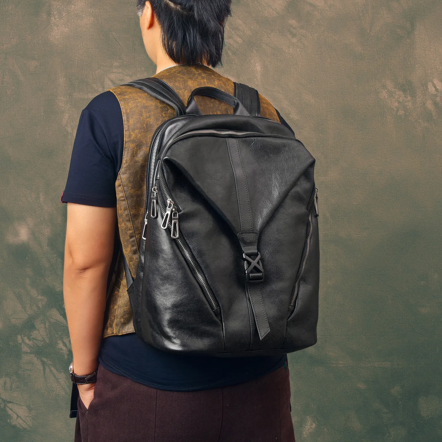 casual travel luxury genuine leather men women's backpack fashion organizers designers handmade real cow leather black bookbag
