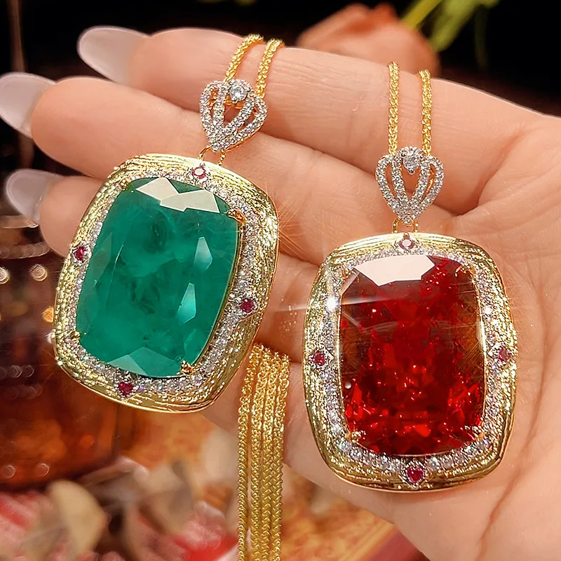 Vintage Cut Emerald Ruby Pendant Necklace for Women Crown Bail Halo Zircon Statement Jewelry Luxury Gemstone Wedding Party Gift