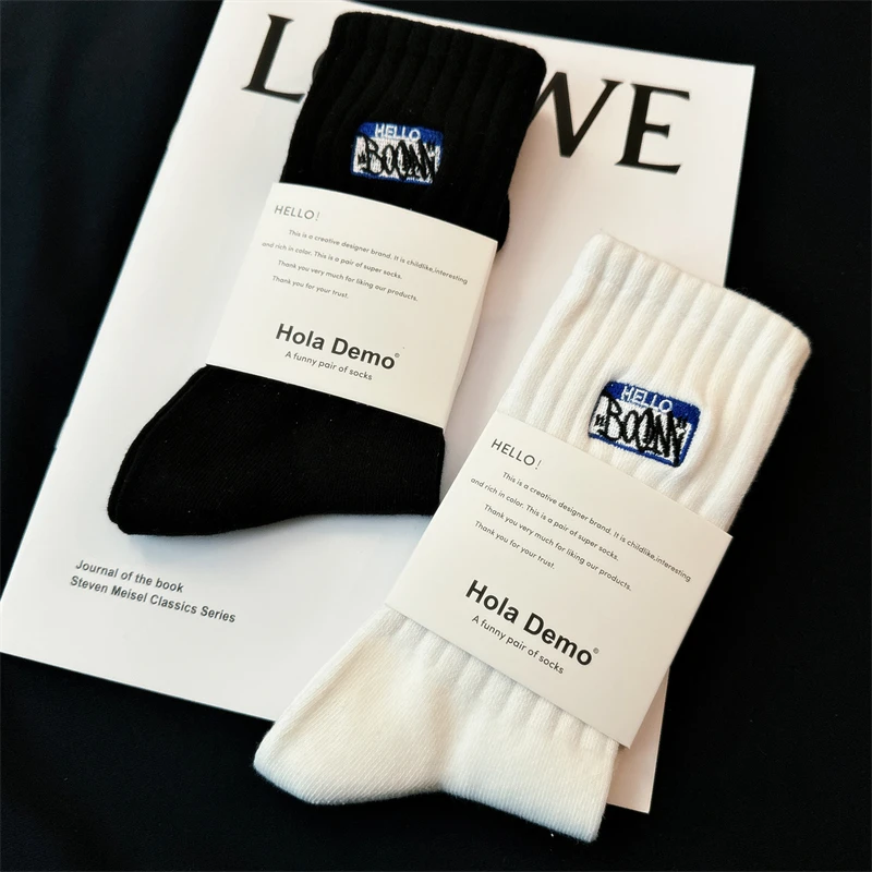 Mr. Kihara Cotton Crew Socks Unisex Mid-Calf Breathable Sports Socks with Embroidery American Style Skateboarding Socks