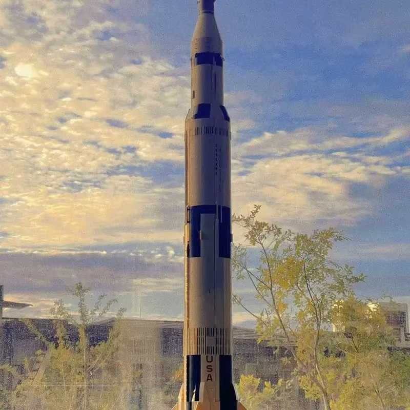 

1969 шт. Конструктор «Аполлон Сатурн V» 92176, серия «Космическая ракета», развивающие игрушки для детей, подарки на день рождения