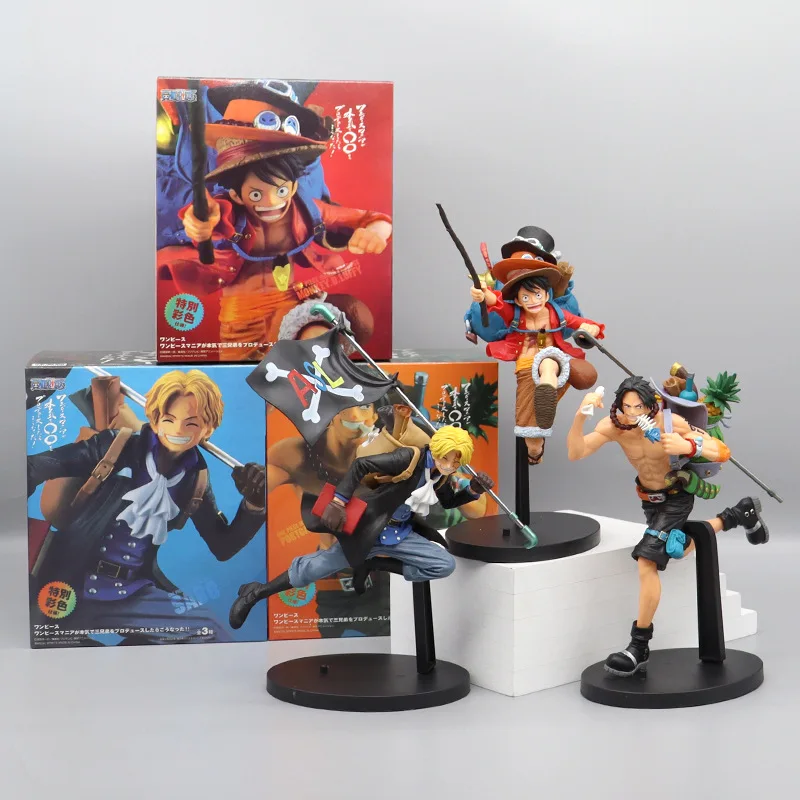 One PieceรูปLuffyสามBrothers Sabo Ace Luffyอะนิเมะรุ่นตกแต่งสํานักงานเด็กคอลเลกชันของขวัญAction Figure