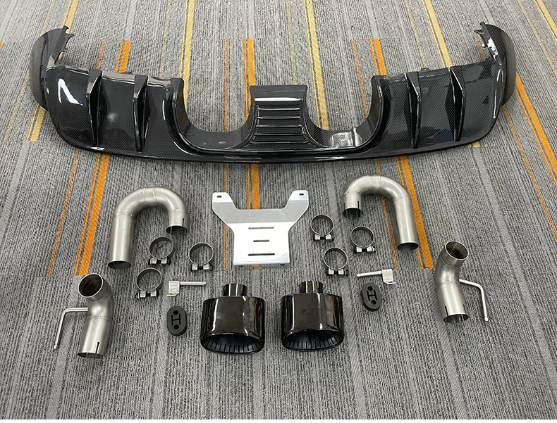 【Premium Hot Selling 】The 2018-2025 Cayenne Coupe 9Y0 has upgraded carbon fiber rear bumper and rear lip exhaust pipe
