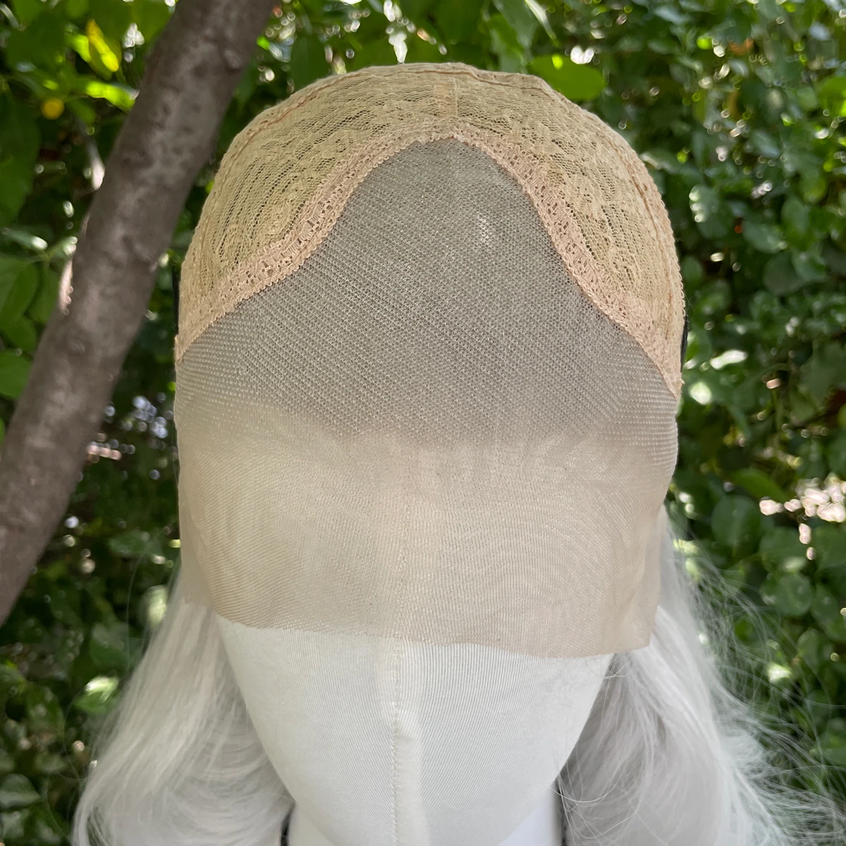 Sliver Grey 13X4 Synthetic Lace Front Wigs for Women 26 Inch Long Wavy Glueless Synthetic Wigs Gray Free Part 150% Density