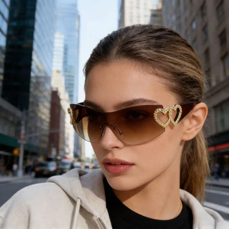 

Grunge Y2k Women's Rimless Sunglasses Fashion Sexy Heart Shape Luxury Design Ladies Trendy Party Shades Stylish Eyewear Vintage