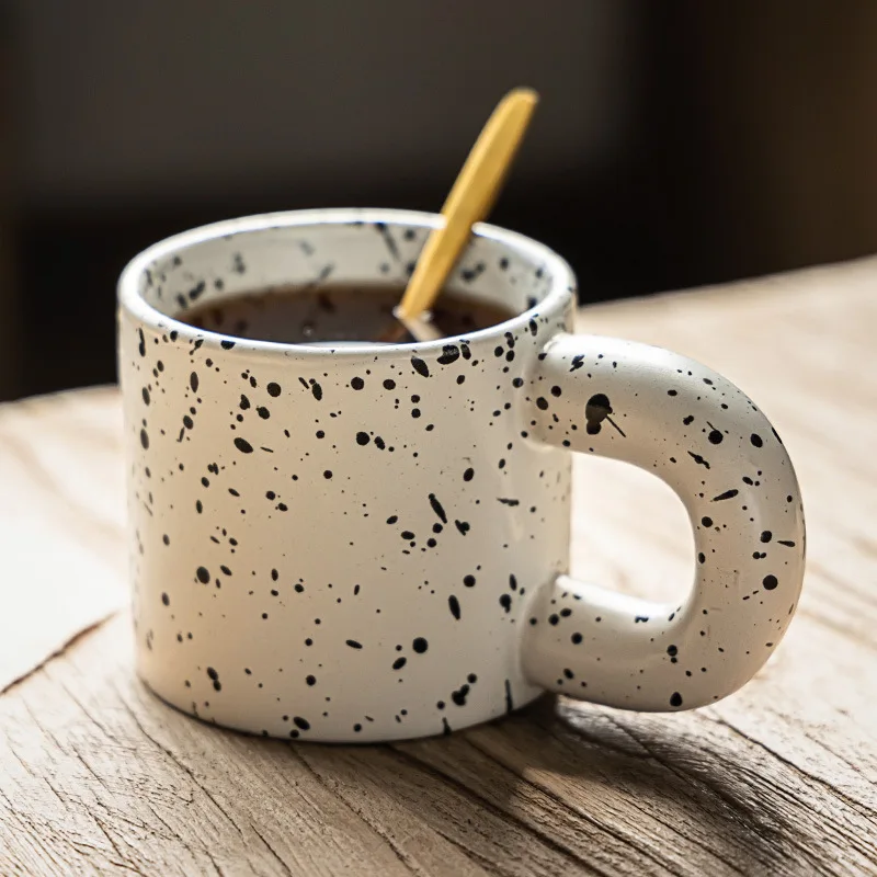 

300ml Creative Ceramic Cup Home Breakfast Milk Oat Cups Splash Ink Wave Dot Mug Irregular Spotted Desig Thick Handle Coffee Mug